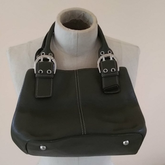 Tignanello Handbags - Tignaneilo Bag.
